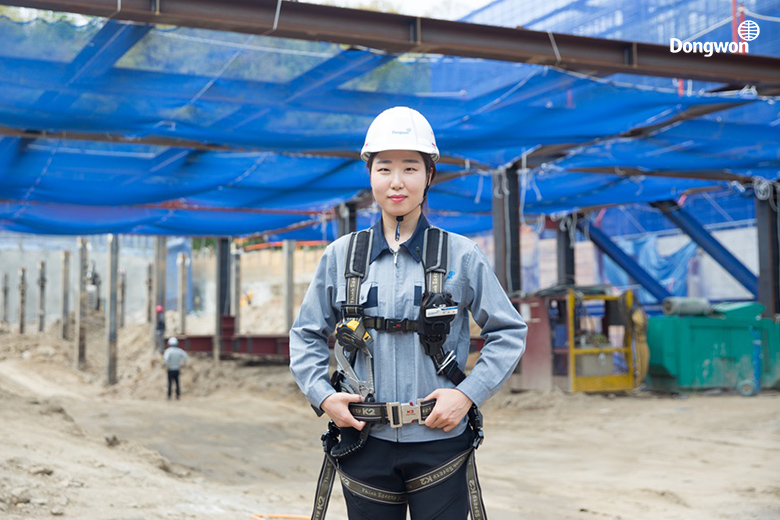 동원건설산업 K2사옥 공사팀 최윤정 사원